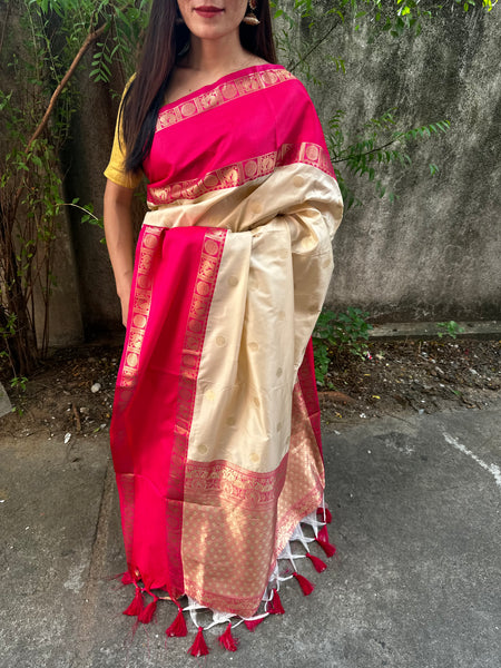 Christmas Saree