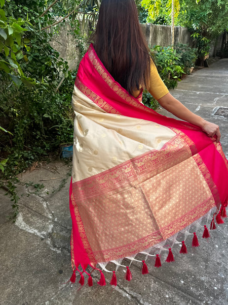 Christmas Saree